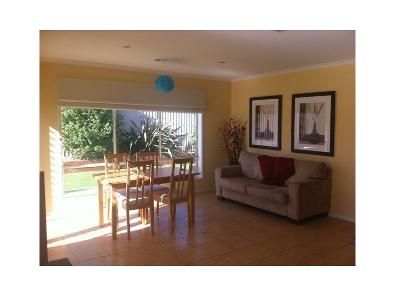 45 Bowral Loop, Craigieburn VIC 3064