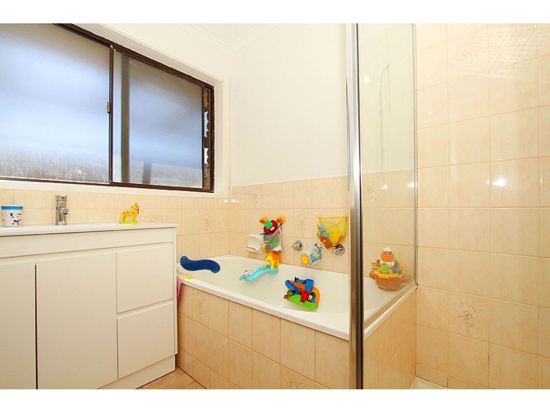 3 Rokeby Crescent, Craigieburn VIC 3064