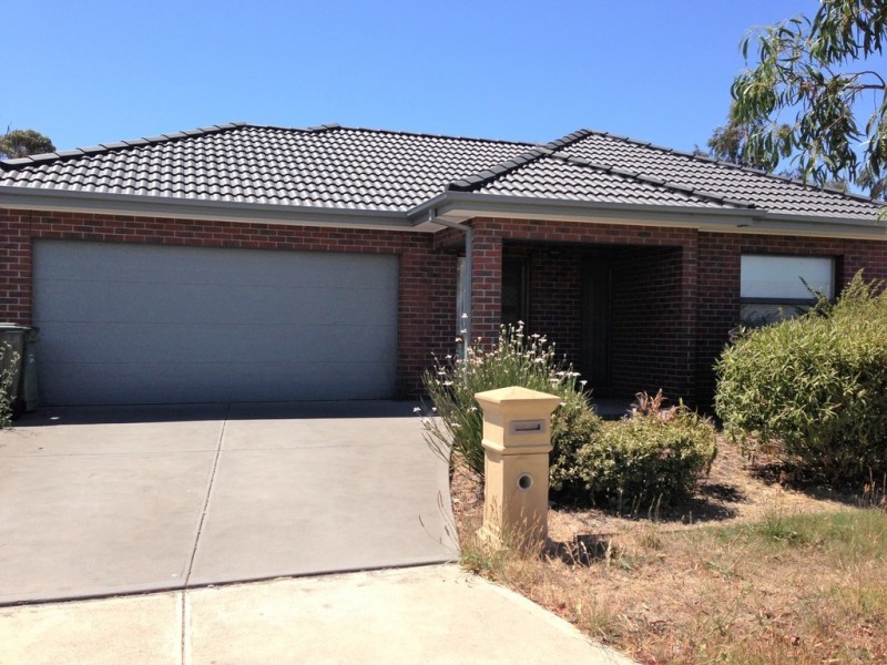 2 Hollows Court, Craigieburn VIC 3064