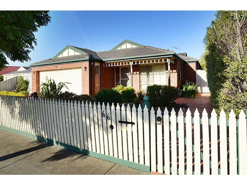 66 Mulberry Pass, Craigieburn VIC 3064