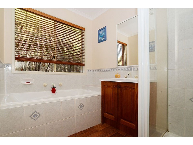66 Mulberry Pass, Craigieburn VIC 3064