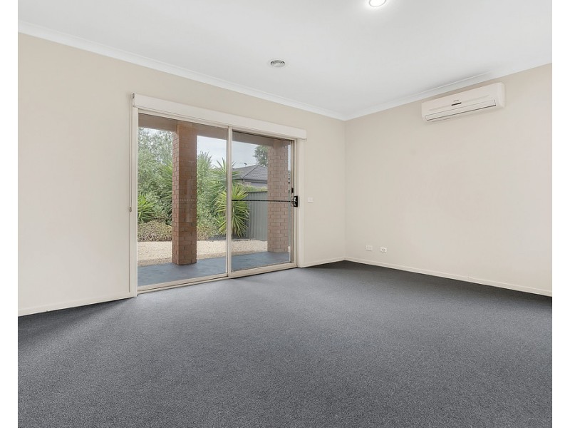 12 Humber Street, Craigieburn VIC 3064