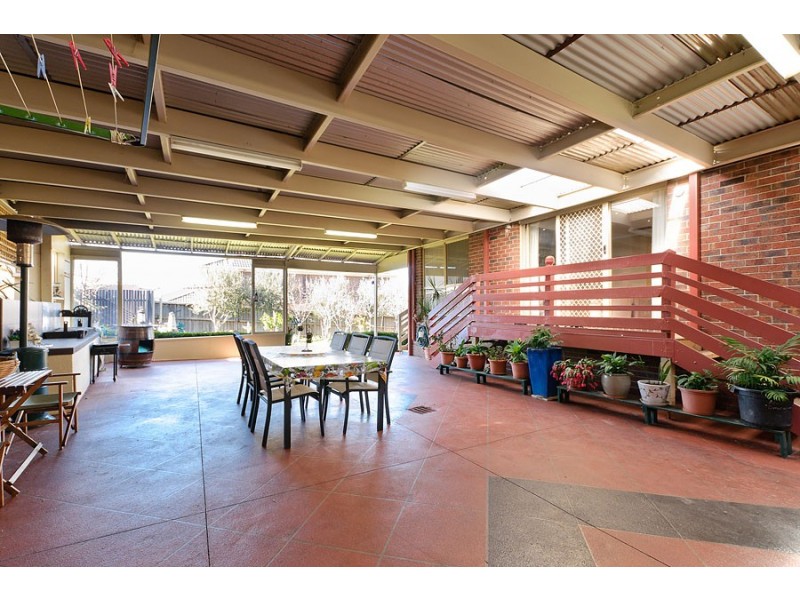 13 Consort Place, Craigieburn VIC 3064