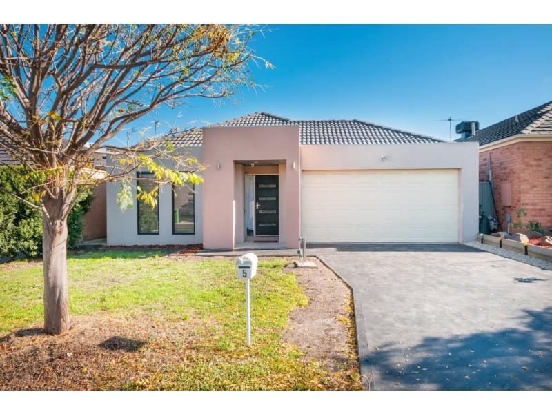 5 Olympic Way, Craigieburn VIC 3064