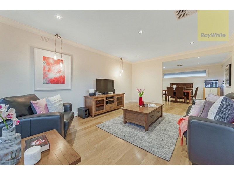 6 Valley Court, Craigieburn VIC 3064