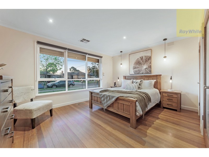 6 Valley Court, Craigieburn VIC 3064