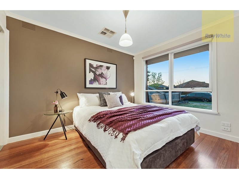 6 Valley Court, Craigieburn VIC 3064