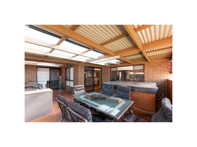 43 Middlesborough Drive, Craigieburn VIC 3064