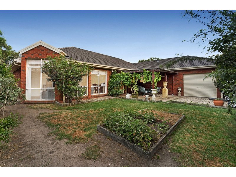 37 Kings Glen, Craigieburn VIC 3064
