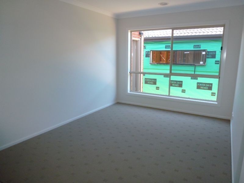 15 Scotney Road, Craigieburn VIC 3064