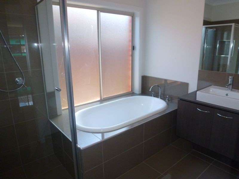 15 Scotney Road, Craigieburn VIC 3064