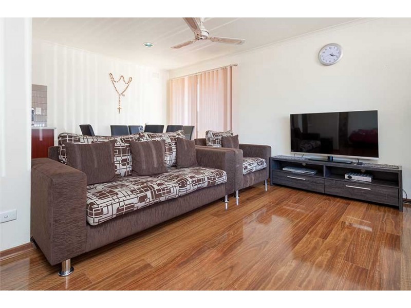 9 Metropolitan Avenue, Craigieburn VIC 3064