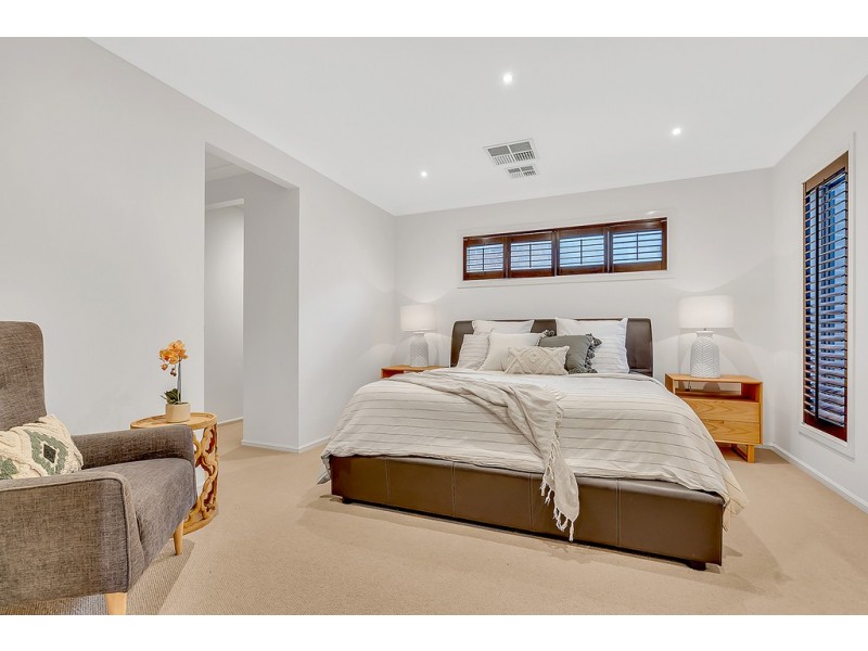 18 Madison Drive, Craigieburn VIC 3064