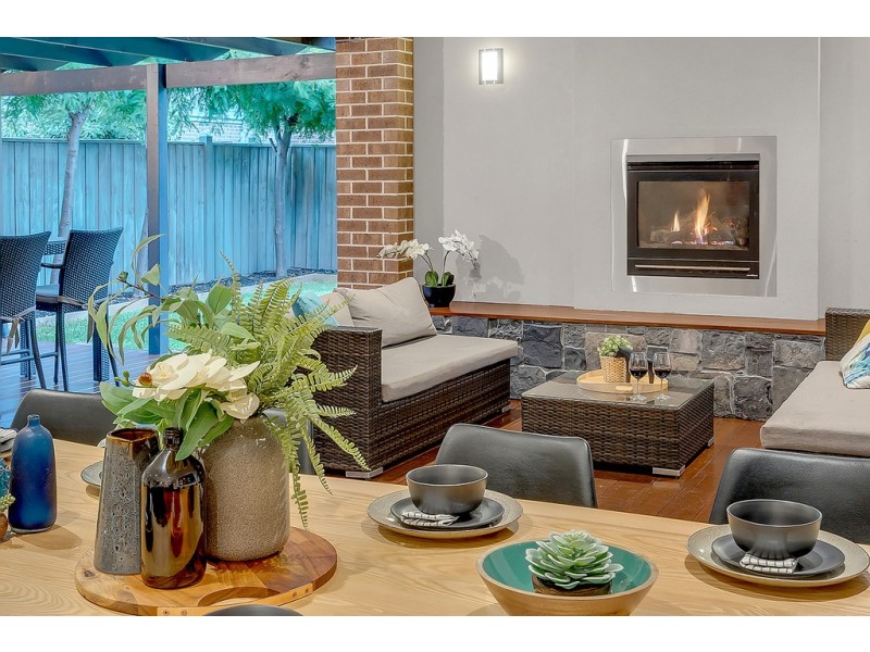 18 Madison Drive, Craigieburn VIC 3064