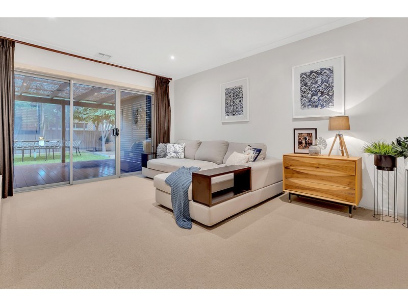 18 Madison Drive, Craigieburn VIC 3064