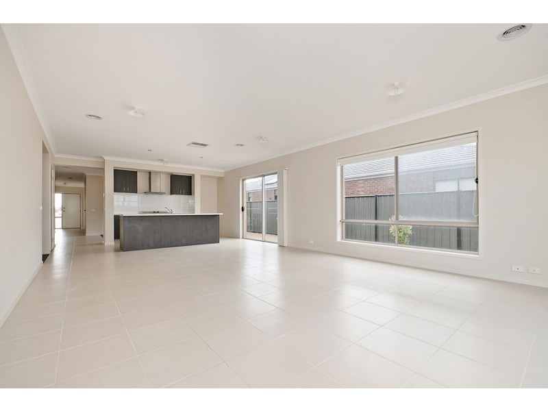 23 Grevillea Street, Craigieburn VIC 3064