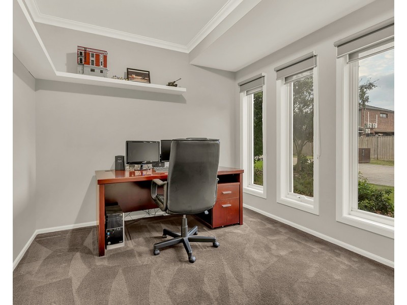 32 Taransay Way, Craigieburn VIC 3064
