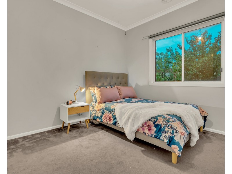 32 Taransay Way, Craigieburn VIC 3064