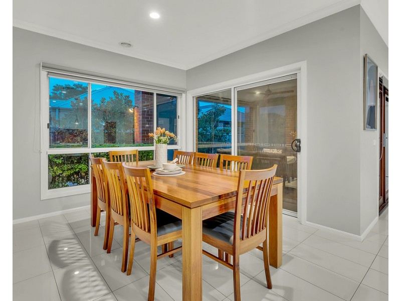 32 Taransay Way, Craigieburn VIC 3064