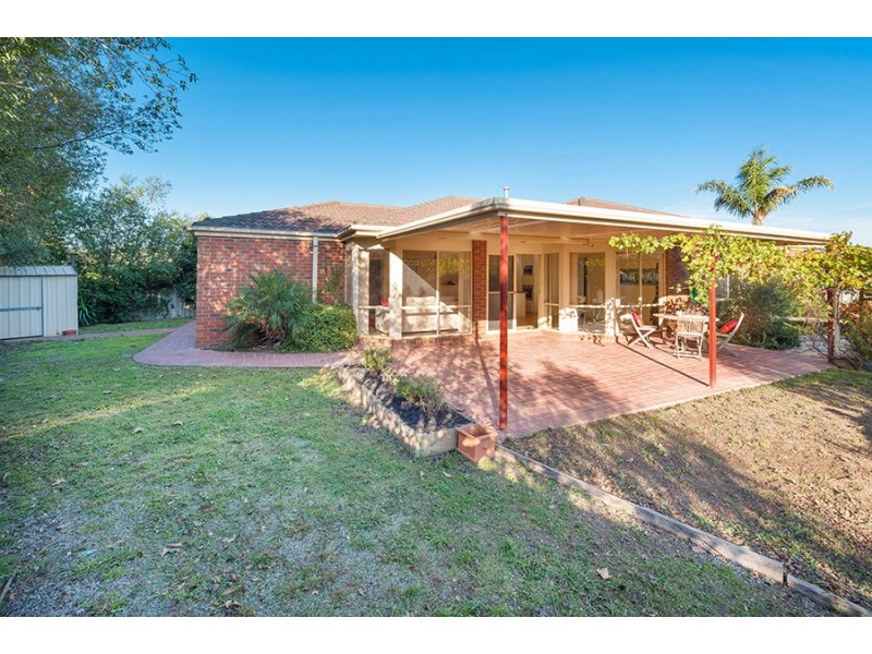 13 Sunnybrook Court, Craigieburn VIC 3064