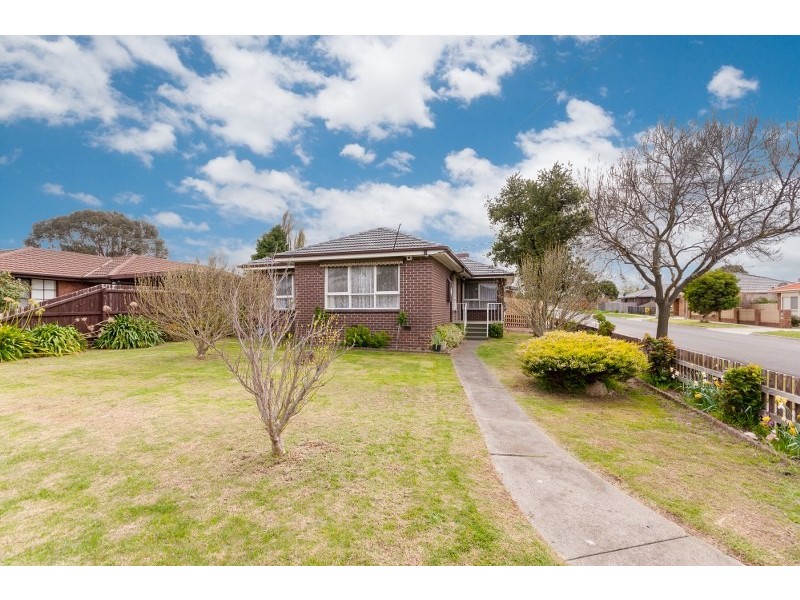 22 Alma Street, Craigieburn VIC 3064
