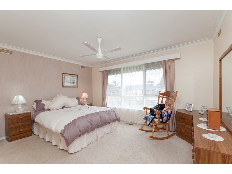 22 Alma Street, Craigieburn VIC 3064