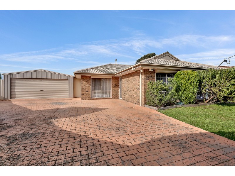 4 St Austell Court, Craigieburn VIC 3064