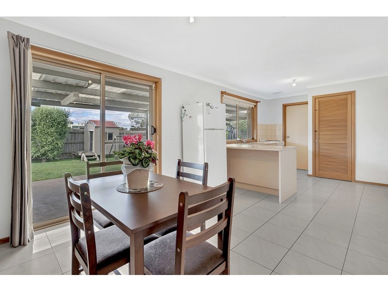 4 St Austell Court, Craigieburn VIC 3064