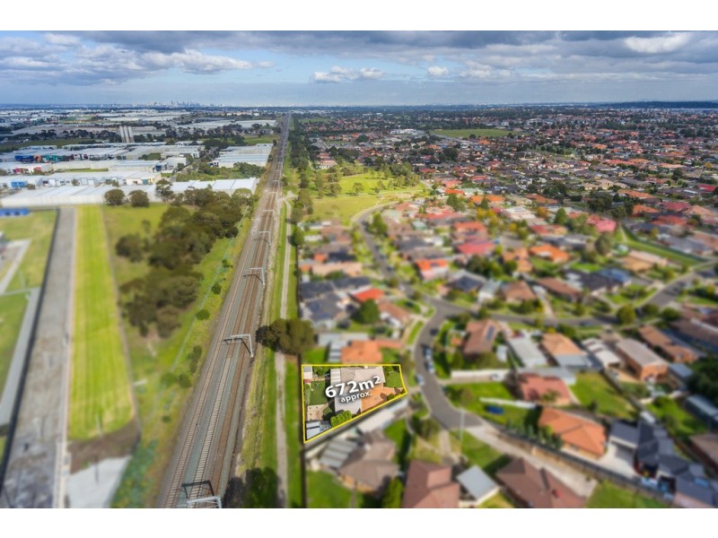 4 St Austell Court, Craigieburn VIC 3064