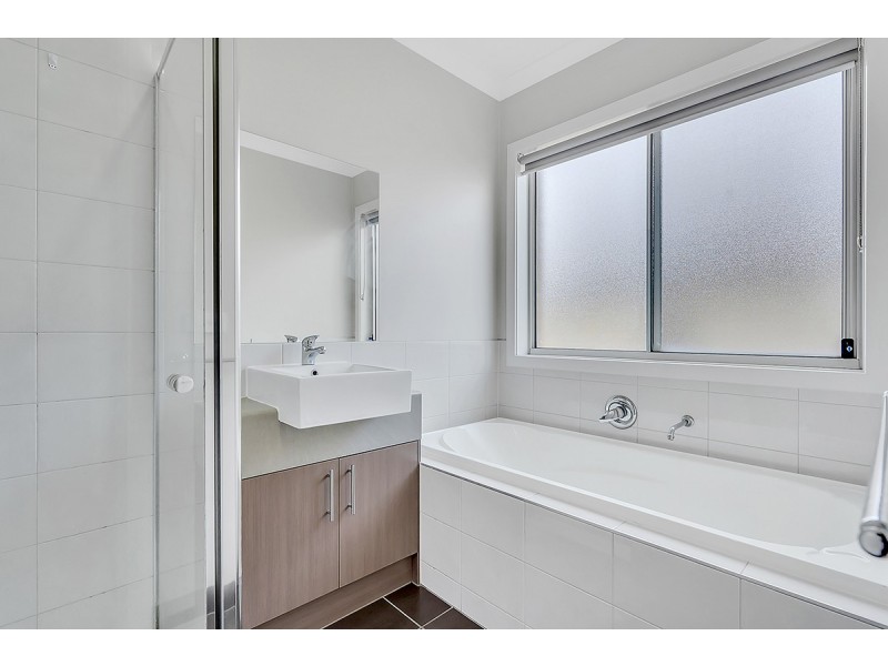 5 Parkhaven Street, Craigieburn VIC 3064