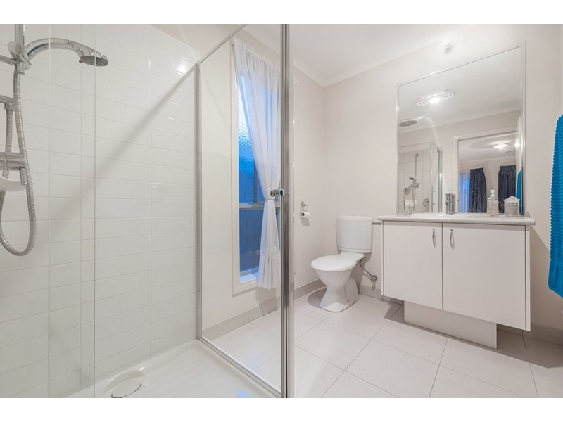 3 Korab Place, Roxburgh Park VIC 3064