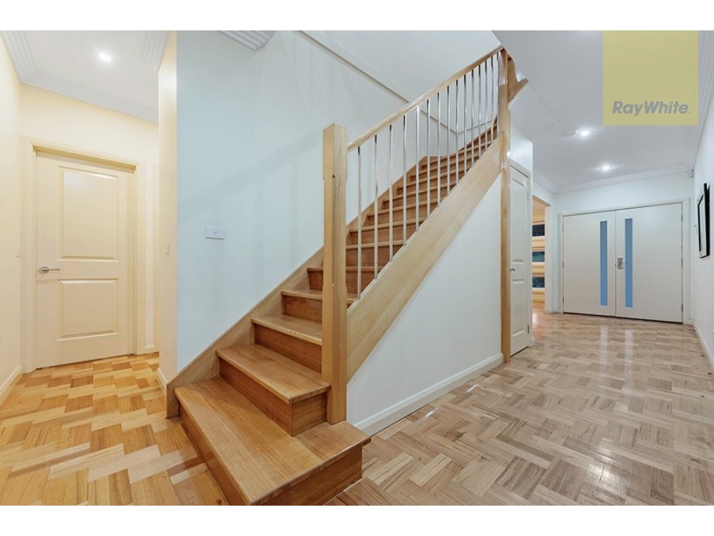 11 Olrig Grove, Craigieburn VIC 3064