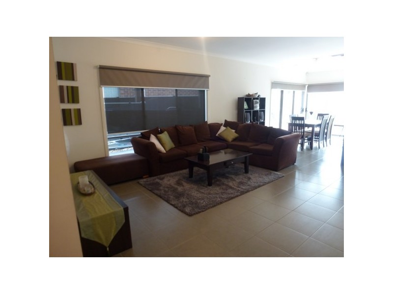 58 Ardsley Circuit, Craigieburn VIC 3064