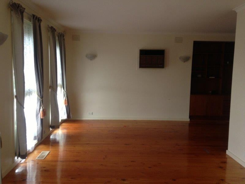 23 Hanson Road, Craigieburn VIC 3064