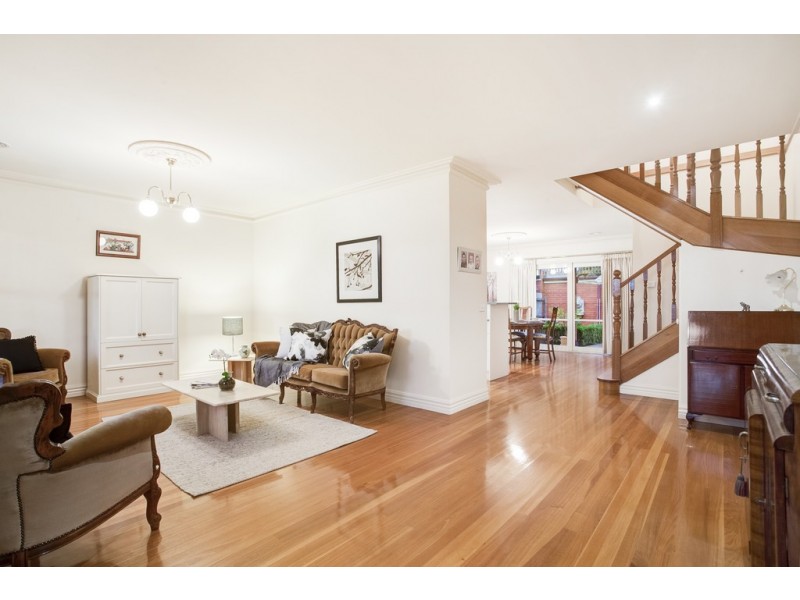 12 Simmonds Place, Roxburgh Park VIC 3064