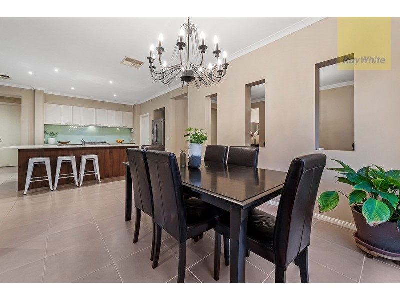 9 Cascade Terrace, Craigieburn VIC 3064