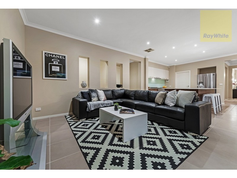 9 Cascade Terrace, Craigieburn VIC 3064