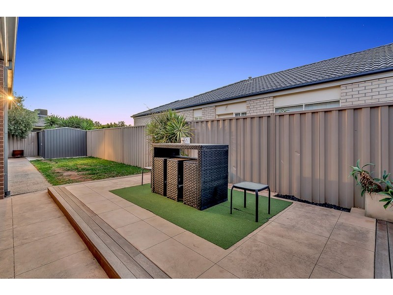 18 William Hovell Pass, Craigieburn VIC 3064