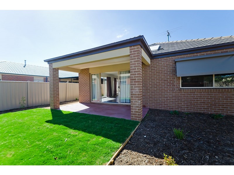 28 Balyang Way, Craigieburn VIC 3064