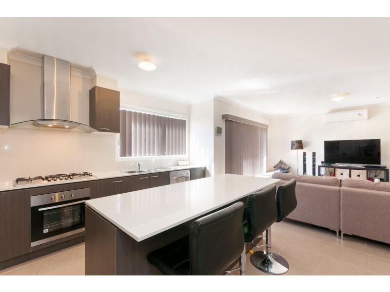44 Domain Way, Craigieburn VIC 3064