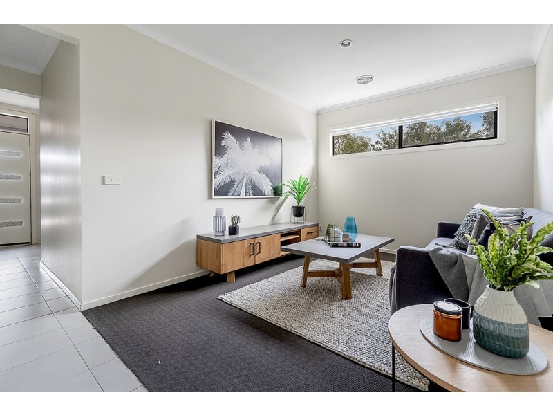 7 Pearce Way, Craigieburn VIC 3064