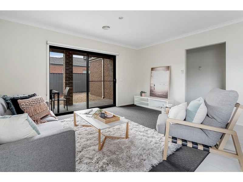 7 Pearce Way, Craigieburn VIC 3064