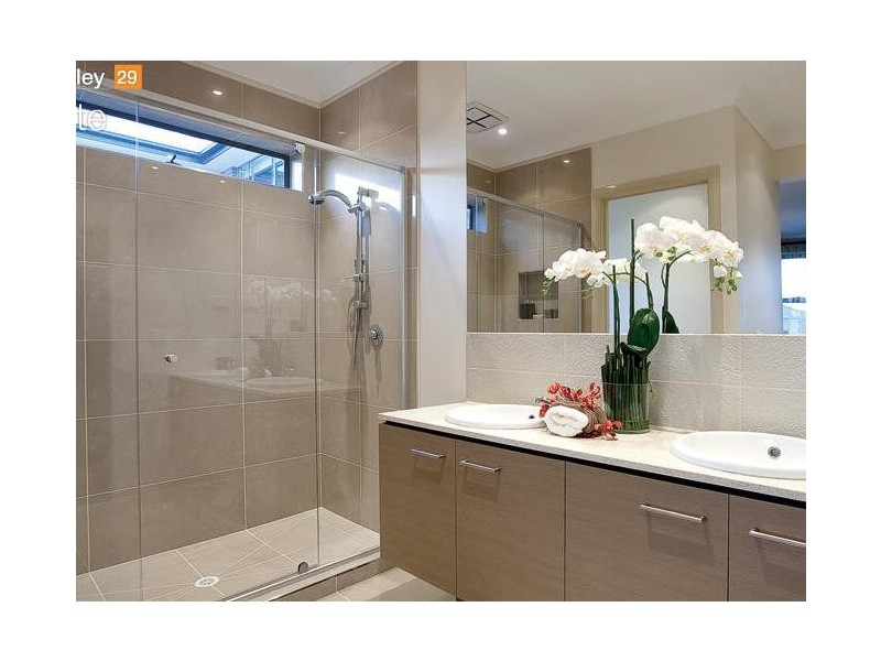 19 Fletcher Road, Craigieburn VIC 3064