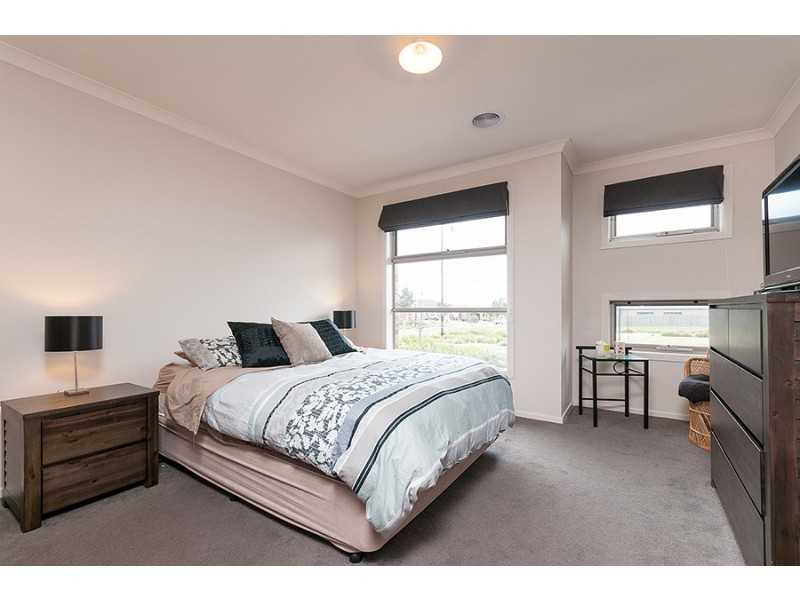 21 Lithgow Street, Beveridge VIC 3753