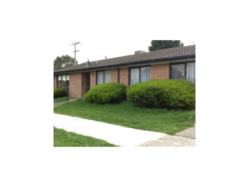 1 Newhaven Road, Craigieburn VIC 3064