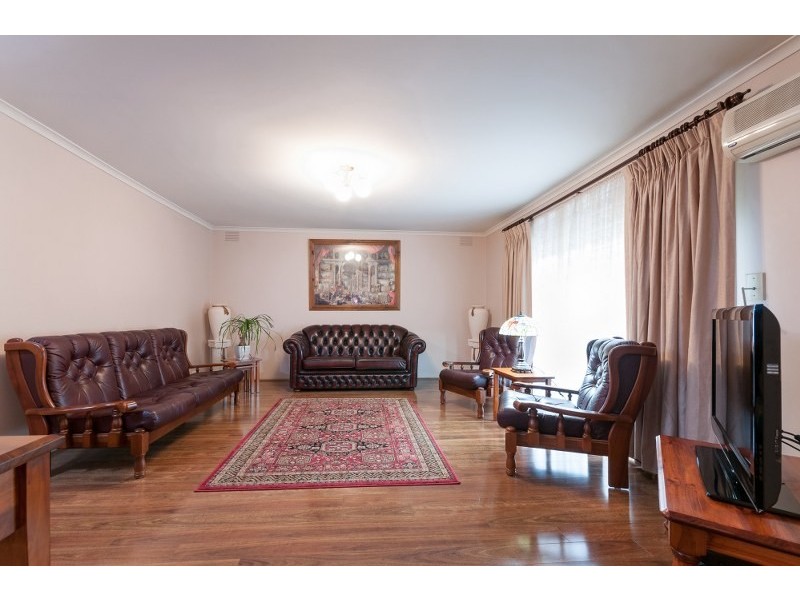 3 Dorking Court, Craigieburn VIC 3064