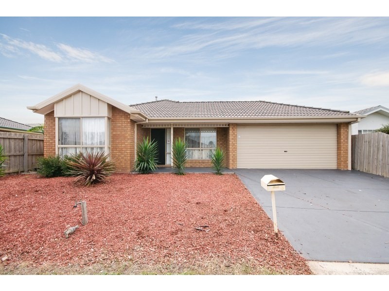 3 Bingin Place, Craigieburn VIC 3064