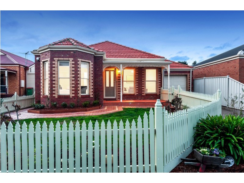 11 Eagle Court, Craigieburn VIC 3064