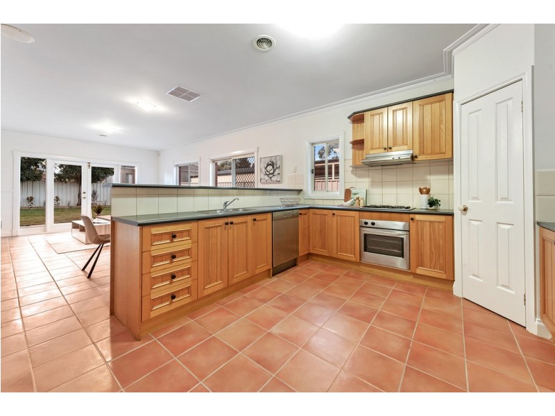 11 Eagle Court, Craigieburn VIC 3064