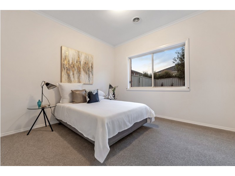 11 Eagle Court, Craigieburn VIC 3064